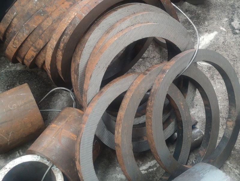 木里42CrMo无缝钢管切割